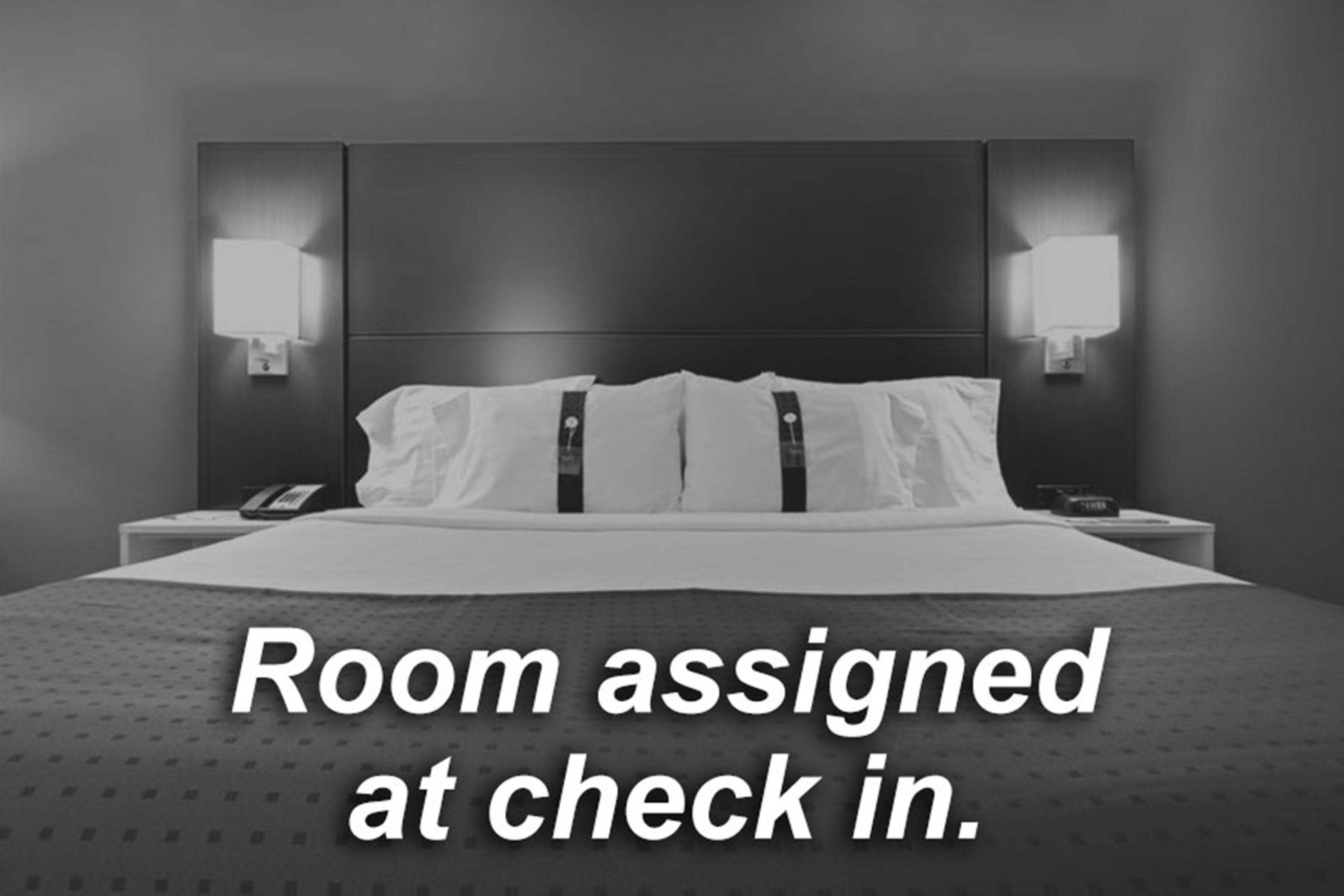 Express & Gibson By Ihg