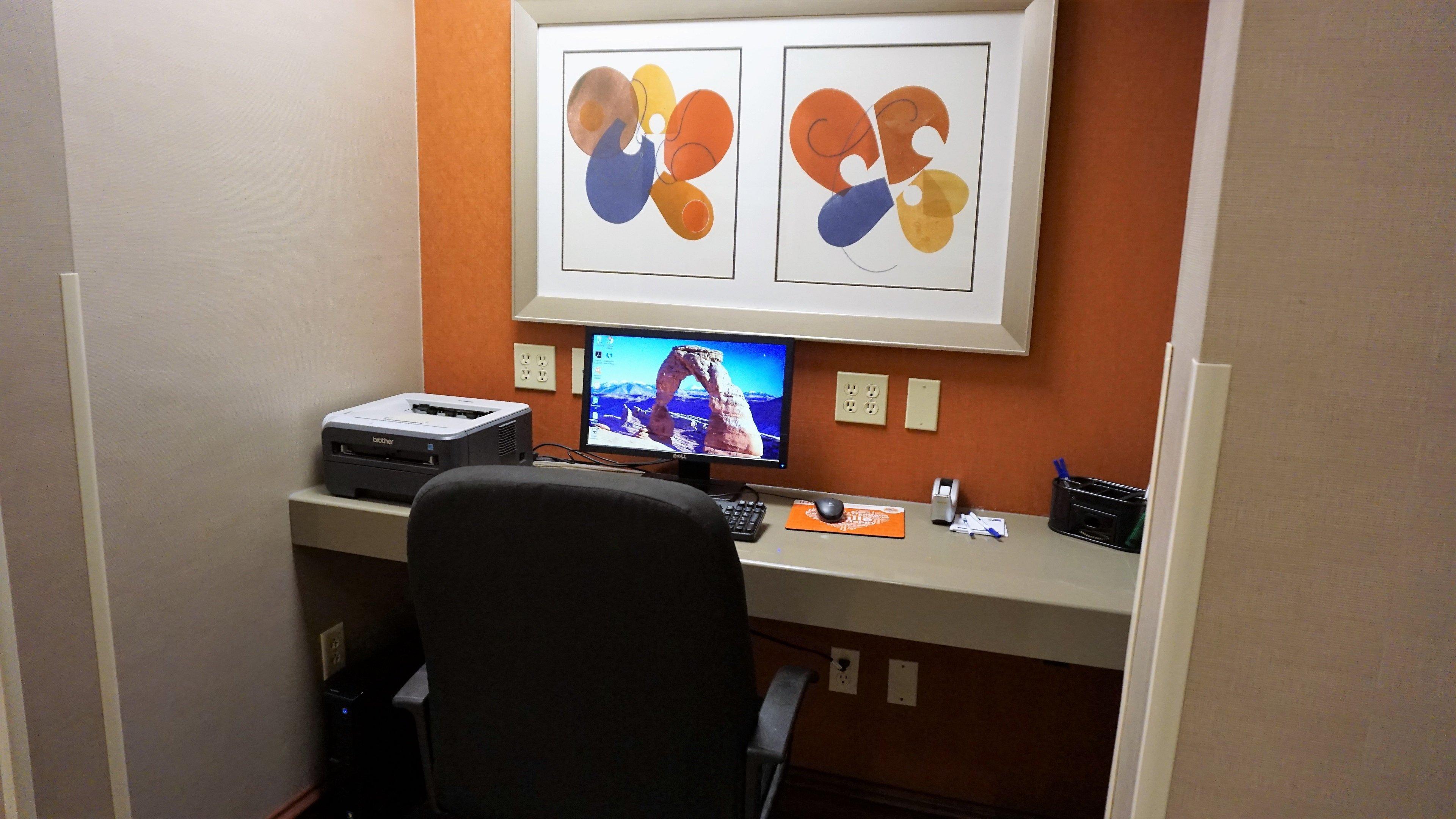 Express & Gibson By Ihg