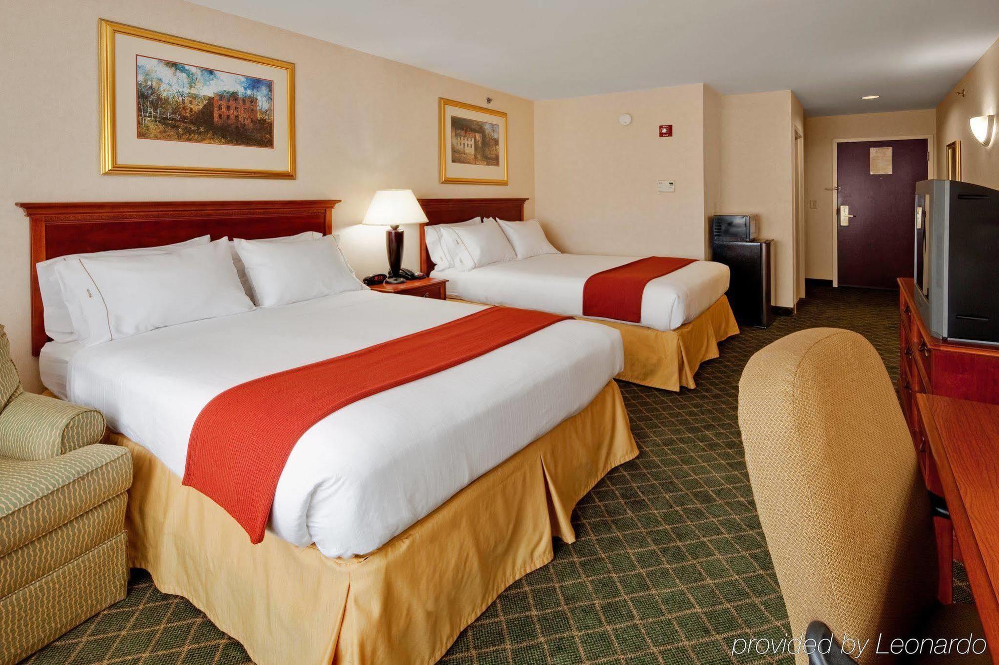 Hotel Express & Gibson By Ihg 3*